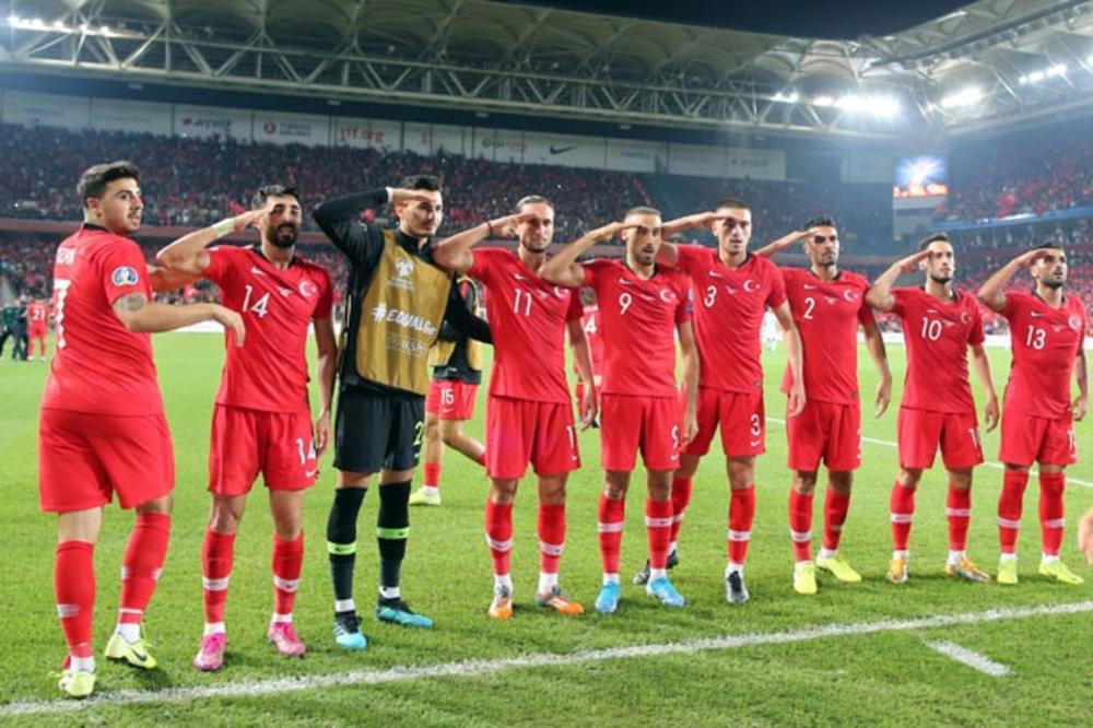 NEĆE DA MEŠAJU POLITIKU I FUDBAL, ALI... UEFA će ipak razmotriti da Istanbulu oduzme organizaciju finala Lige šampiona