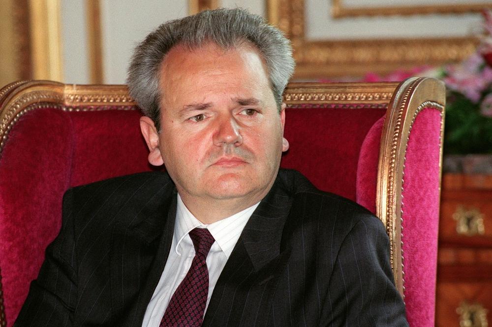 SLOBIN MARKO IMAO EKIPE BATINAŠA: Stanišić to rekao Miloševiću, on se kleo da ne zna ništa! Ali bez Mire to nije moglo da prođe