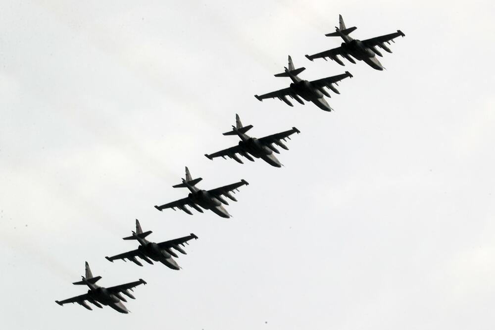 BROJ NIJE POZNAT: Rusi sa Dalekog istoka premestili svoje borbene avione u Belorusiju