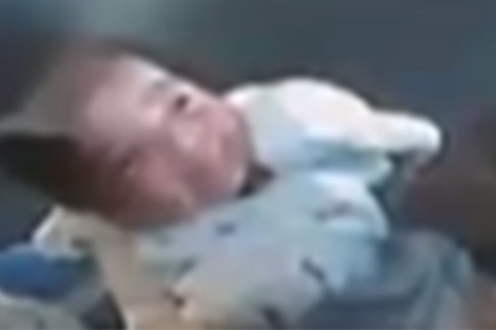 OSTAVLJENA U TORBI: Pronađena nestala beba 300 kilometara od kuće!