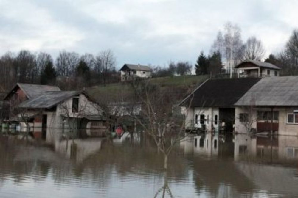 Pronađena prva žrtva poplava u Hrvatskoj - u Rajevu Selu stradao muškarac