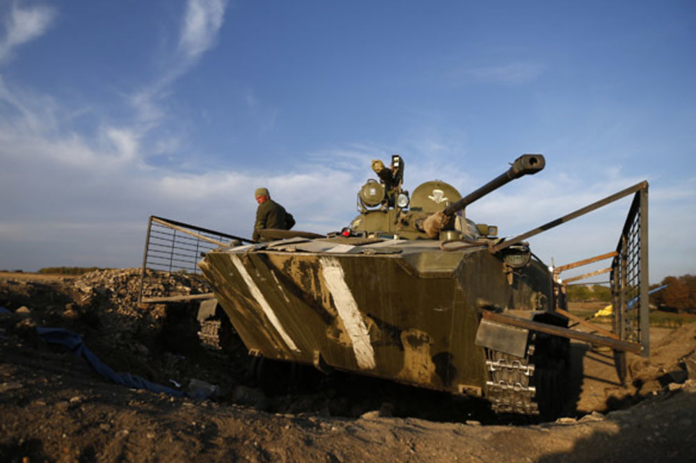 KRHKI MIR U UKRAJINI: Odluka o ratu u Donbasu već je doneta!?