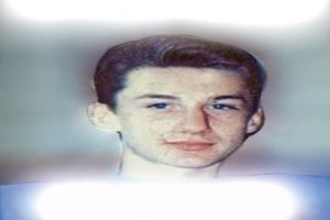 (VIDEO) ZAUVEK DEO SEVERA: 16 godina od pogibije navijača Zvezde Ace Radovića na stadionu Partizana