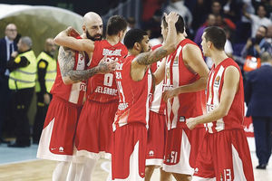 CRVENA ZVEZDA DOČEKUJE EFES: Od srede u prodaji karte za duel sa turskim timom