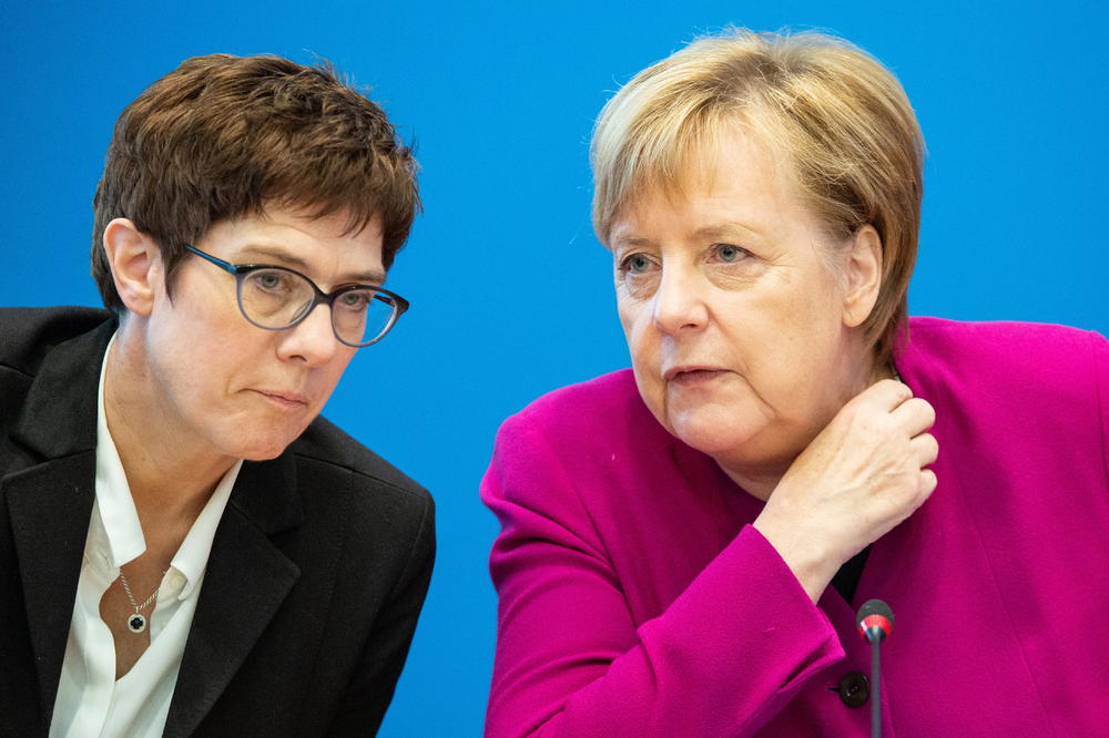 ONA JE ANGELINA MILJENICA: Čuvala joj je leđa dok je bila kancelarka, SADA ŽELI NA ČELO CDU (FOTO)