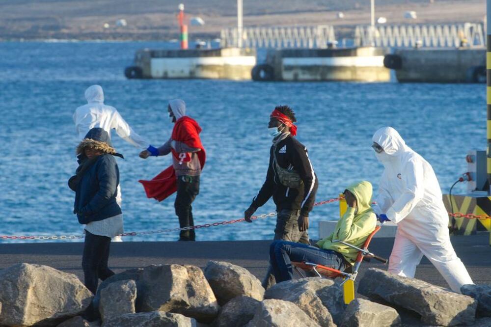 NEĆE MIGRANTE: Danska bi da obeshrabri izbeglice, usvojila zakon o premeštanju azilanata van Evrope koji je digao buru