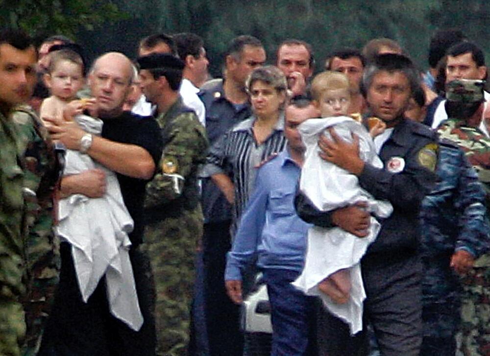 Beslan, masakr, škola, teroristi