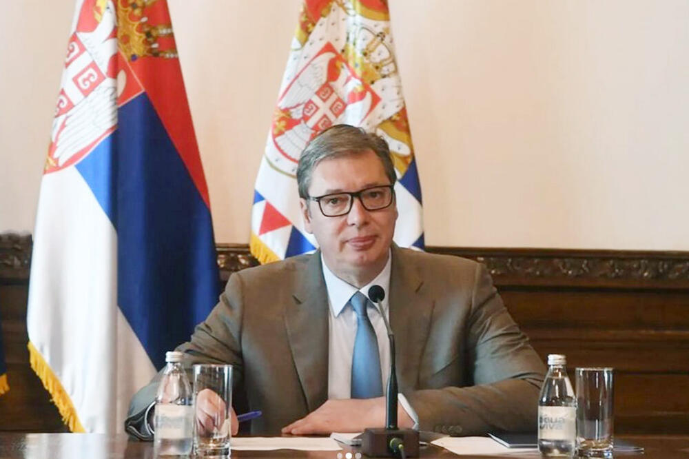 "NAJLEPŠE NA SVETU JE BITI SRBIN" Predsednik Vučić poslao snažnu poruku koliko je ponosan na svoj narod (FOTO)
