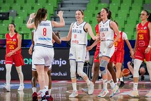 LAVICE POBEDOM KRENULE U OPERACIJU PARIZ: Košarkašice Srbije pobedile Tursku u prijateljskoj utakmici