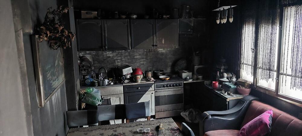 požar uhvatio celu kuću porodice iz zaječara