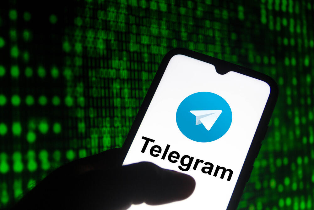 Telegram, Aplikacija