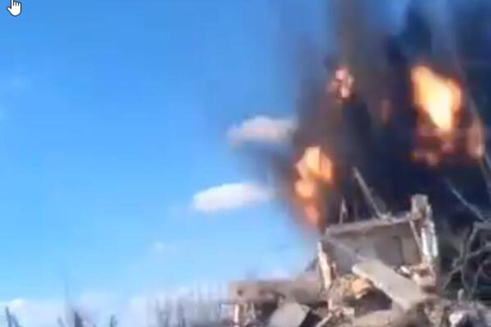 POGOĐENI RUSKI POLOŽAJI: Pogledajte kako je ukrajinsko vazduhoplovstvo napalo mete navođenim bombama (VIDEO)
