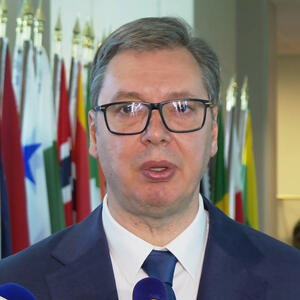"IZVINJAVAM SE JAVNOSTI I NARODU SLOVENIJE, ALI NE I POLITIČARIMA" Vučić: