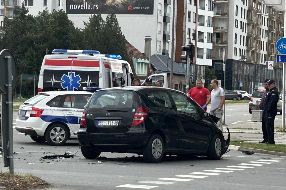 JEDAN POVREĐEN U UDESU U NOVOM SADU: "Udarac je bio silovit, prednji deo jednog auta je totalno uništen"