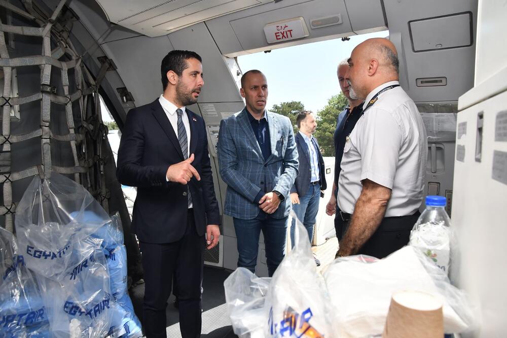 MOMIROVIĆ: Srbija uputila humanitarnu pomoć stanovnicima Gaze! Obaveza našeg naroda je da pokažemo solidarnost i pažnju (FOTO)