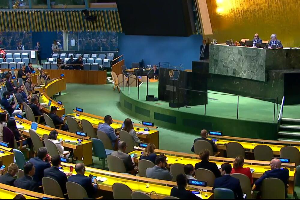 CRNA GORO OBRAZ TI CRN! Predstavnik CG u UN glasao za sramnu rezoluciju o Srebrenici: Glasali da Srbi budu označeni kao genocidni