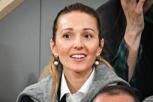"SKUPO JE ODGAJATI DECU" Jelena Đoković iskreno o porodici i roditeljstvu: "Pogrešno je što sebe stavljam NA POSLEDNJE MESTO"