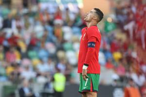 "ZNAM DA MI NIJE OSTALO PUNO GODINA..." Kristijano Ronaldo ZABRINUO sve izjavom pred Euro: Ove reči niko nije želeo da čuje!