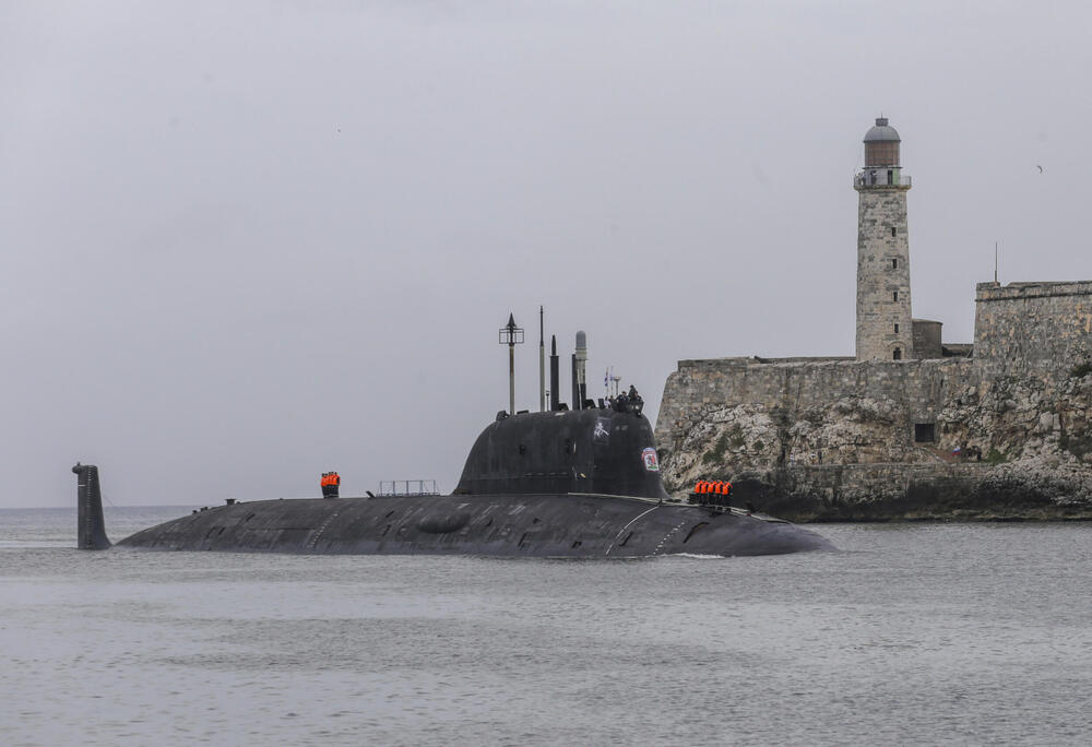 Podmornica, Rusija, Kuba