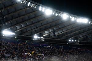 EŠER-SMIT, HENRI, HANT I NITA STIGLE DO ZLATA: Britanke najbrže u štafeti 4x100 m na Evropskom prvenstvu u Rimu