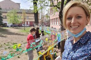 ĐACI UČITELJICE VESELE SAMI UZGAJAJU SVOJU UŽINU: Deca kažu da je kul, a novu fantastičnu ideju ostvariće u Beogradu (FOTO)
