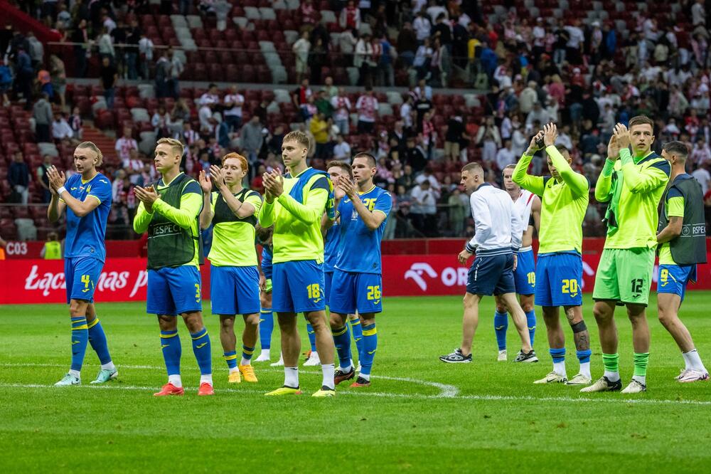 DOŽIVELI DEBAKL, A PONOVO SU FAVORITI! Ukrajincima kladionice daju veće šanse za pobedu nego Slovacima!