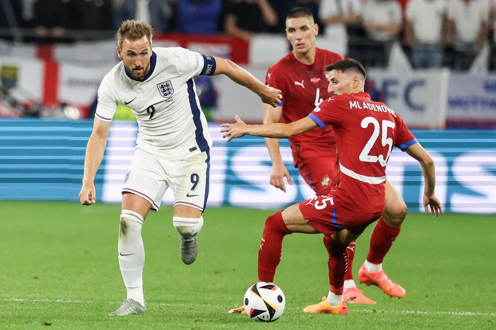 EURO 2024, Srbija, Engleska