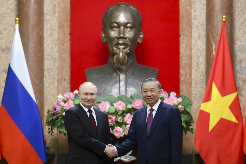 Vladimir Putin, Putin, Vietnam
