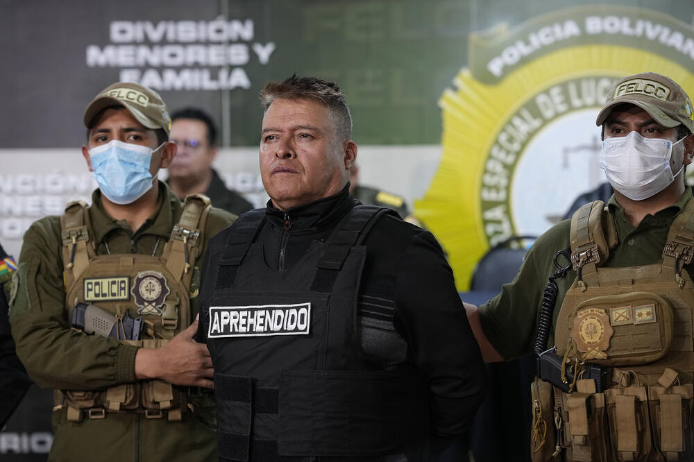 PREBAČEN U ZATVOR SA MAKSIMALNIM OBEZBEĐENJEM: Bolivijski general optužen za pokušaj puča tvrdi da mu je predsednik izdao naredbu