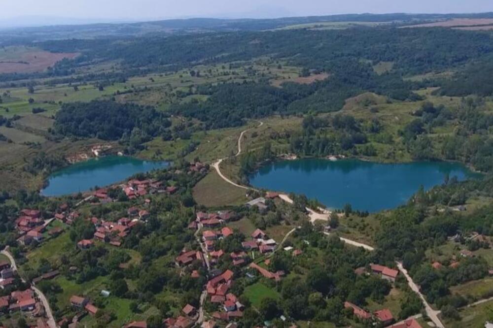 SKRIVENI BISER U SRBIJI: Sezona kupanja je počela, a voda u ovom jezeru je jako bistra, čista i brže se zagreva (FOTO)