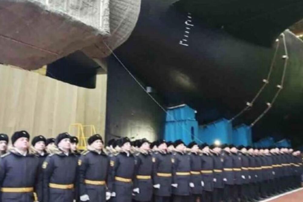RUSIJA JAČA VOJSKU ZBOG SUKOBA SA NATO? Spremna peta ruska nuklearna podmornica klase Borej-A “Knez Požarski”
