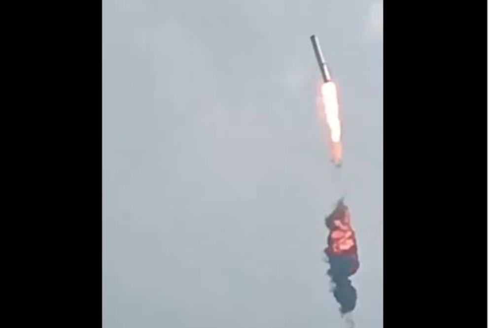 EKSPLODIRALA KINESKA RAKETA Slučajno je lansirali, delovi pali na tlo i izazvali STRAHOVIT POŽAR (VIDEO)