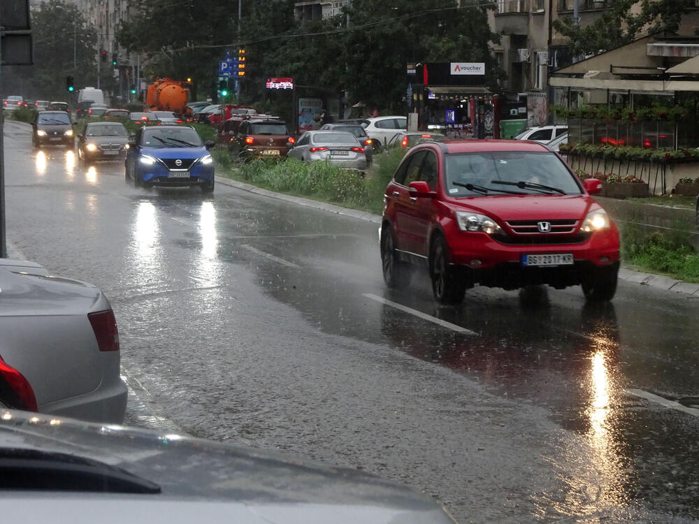 Kiša, Nevreme, Pljusak, Grmljavina, Nevreme Grmljavina, Nevreme Beograd