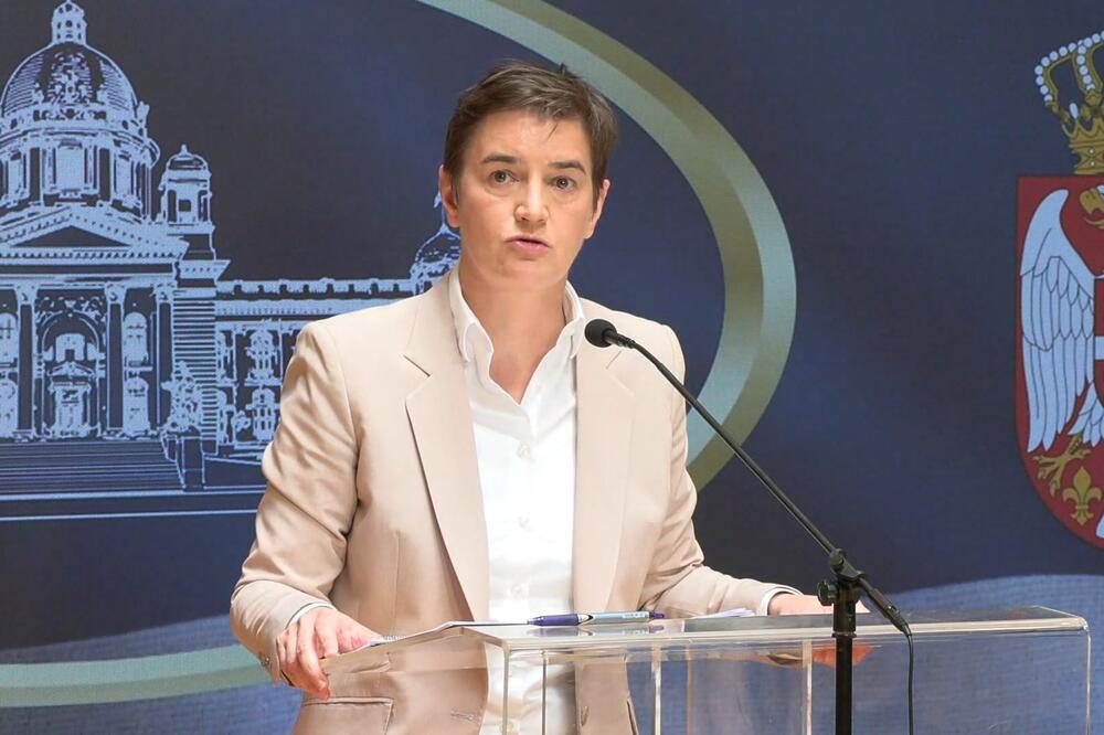 FINSKA ĆE ISUŠIVATI JEZERA, SEĆI ŠUME DA BI DOŠLA DO LITIJUMA, A TAMO NEMA PROTESTA Brnabić: Jedini cilj je nasilna promena vlasti