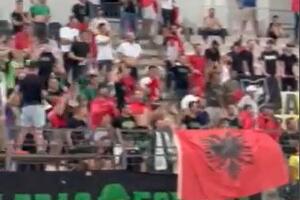SKANDAL I PREKID U ALBANIJI: Borac povukao igrače sa terena posle skandiranja OVK i vređanja Srba! VIDEO