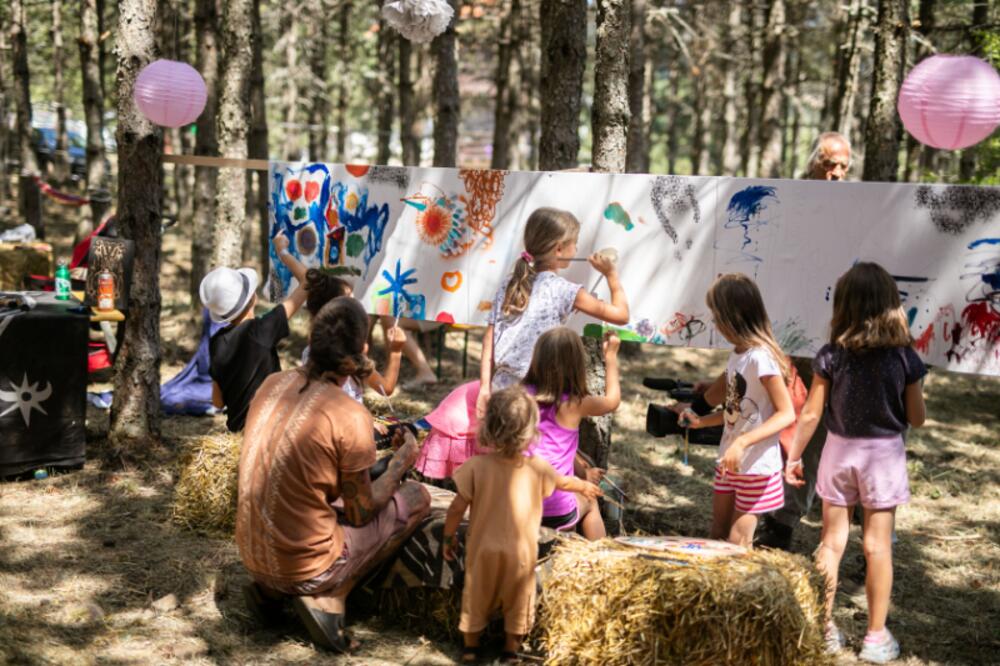 15 RAZLOGA DA PORODIČNO POSETITE OVOGODIŠNJI MOUNTAIN MUSIC FEST: Jedinstvena planinska avantura na Divčibarama