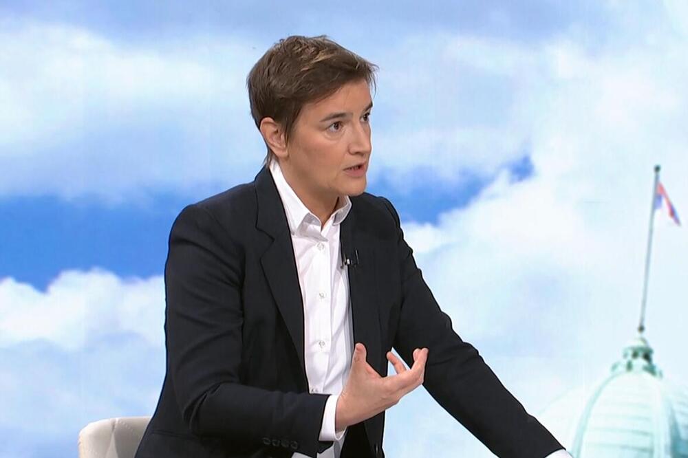 ŠTA KAŽU DEŽURNI HEJTERI? Ana Brnabić: Beskrajno hvala učesnicima protesta koji su došli da razgovaraju sa Vučićem