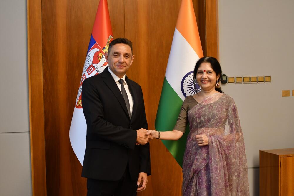 SARADNJA U OBLASTI BEZBEDNOSTI NA VISOKOM NIVOU: Potpredsednik Vlade Srbije Aleksandar Vulin sastao se sa ambasadorkom Indije