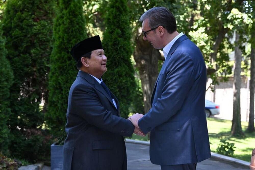 VUČIĆ SE SASTAO SA IZABRANIM PREDSEDNIKOM INDONEZIJE: Razgovori o putevima daljeg razvoja naših tradicionalno prijateljskih odnosa