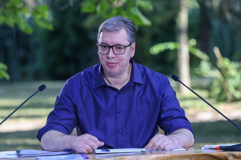 POVEĆANJE PENZIJA 11 ODSTO! Predsednik Vučić: Penzioneri će biti zadovoljni