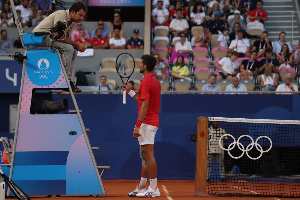 NOLE OTKRIO DA LI JE PSOVAO SUDIJU U POLUFINALU! Đoković OBJASNIO šta je rekao arbitru!