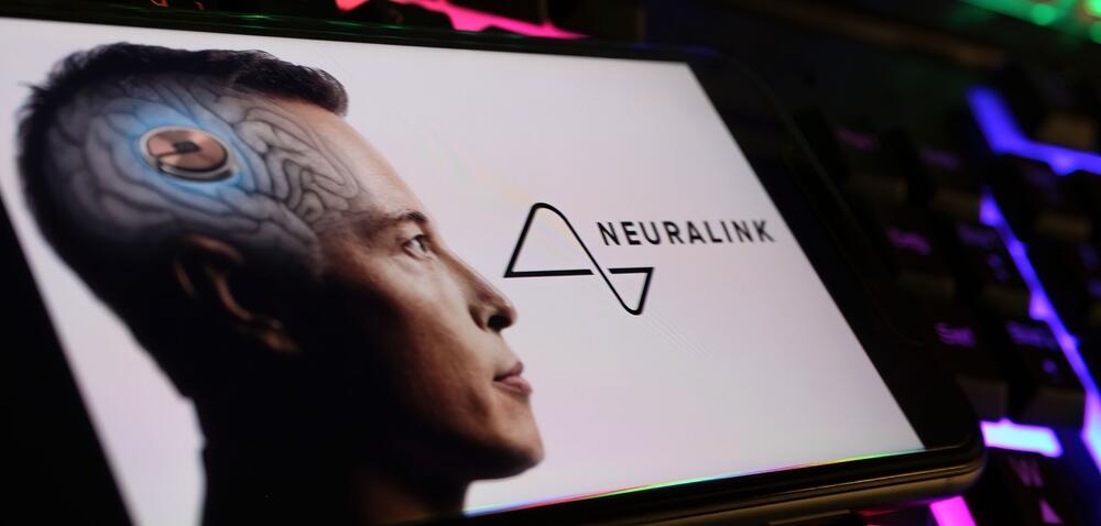 Elon Musk, Neuralink