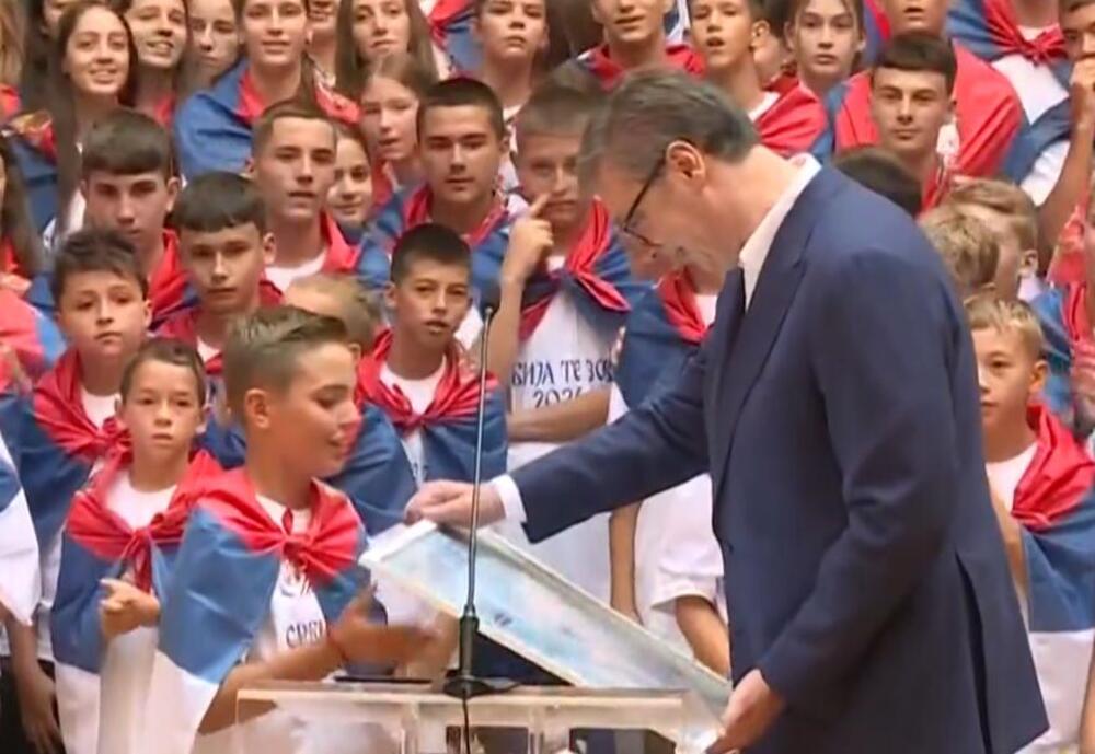 Aleksandar Vučić, Srbija te zove, Srbija te zove 2024, kamp