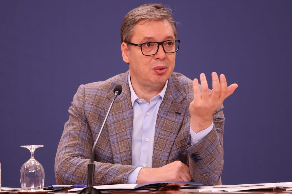 "BAREM JOŠ 2 GODINE NEĆE BITI KOPANJA" Vučić: Pogledjate paradoks, blokirali prugu a ne postoji ništa ekološkiji čistije za prevoz