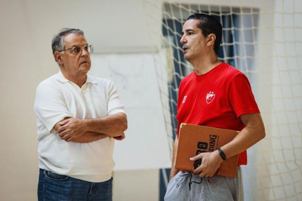 Nebojša Čović, Janis Sferopulos, Crvena zvezda