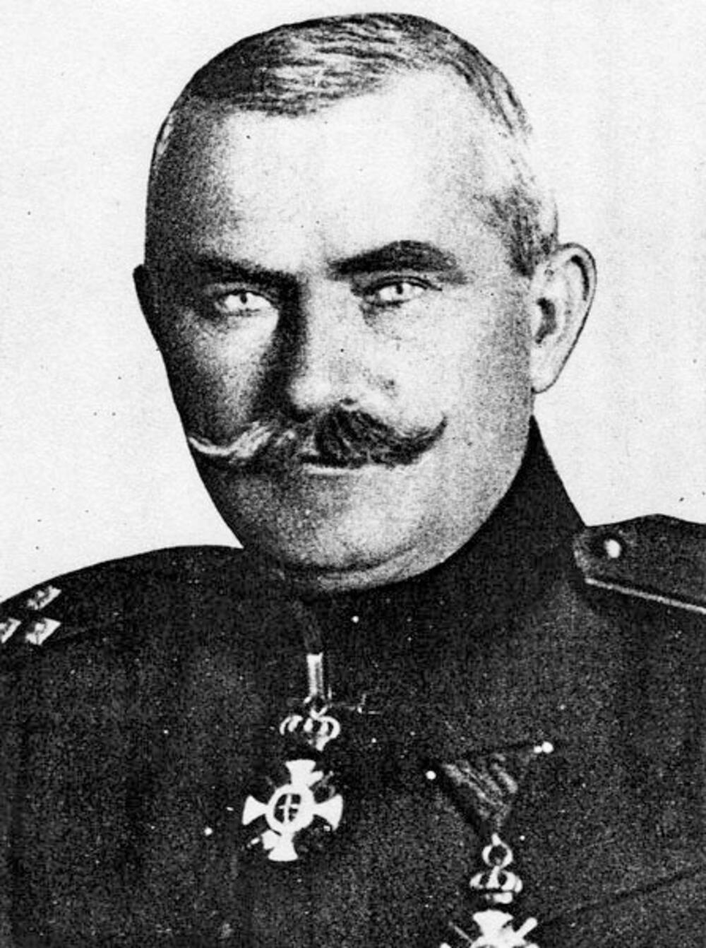 General Dragutin Milutinović