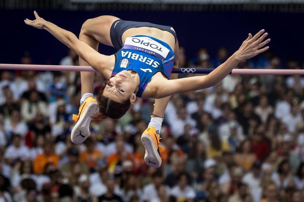 OVAKO JE ANGELINA POKORILA PLANETU! Pogledajte skok srpske heroine za svetsko zlato! Letela je do medalje! (VIDEO)