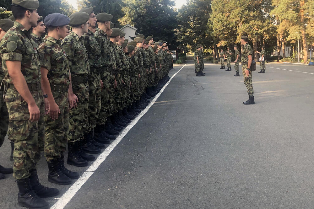 Nova generacija vojnika započela služenje vojnog roka: Evo šta očekuje "septembarce" u narednih 6 meseci